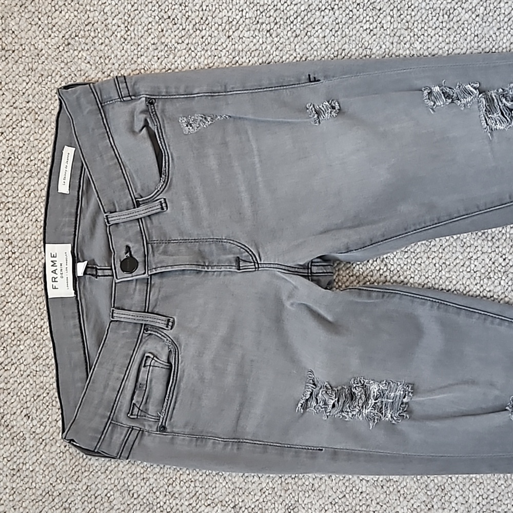 FRAME DENIM, LE SKINNY DE JEANNE, size 26, dark grey wash distressed